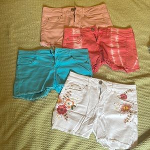 4 pairs of colorful summer shorts!